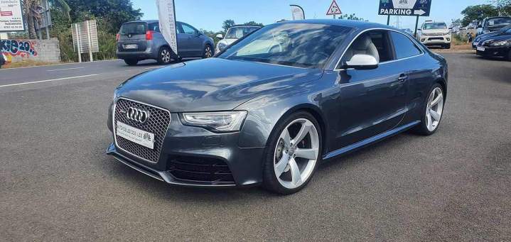 Importation de véhicules haut de gamme d'occasion La Réunion