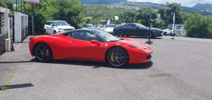 Importateur véhicules haut de gamme d'occasion La Réunion